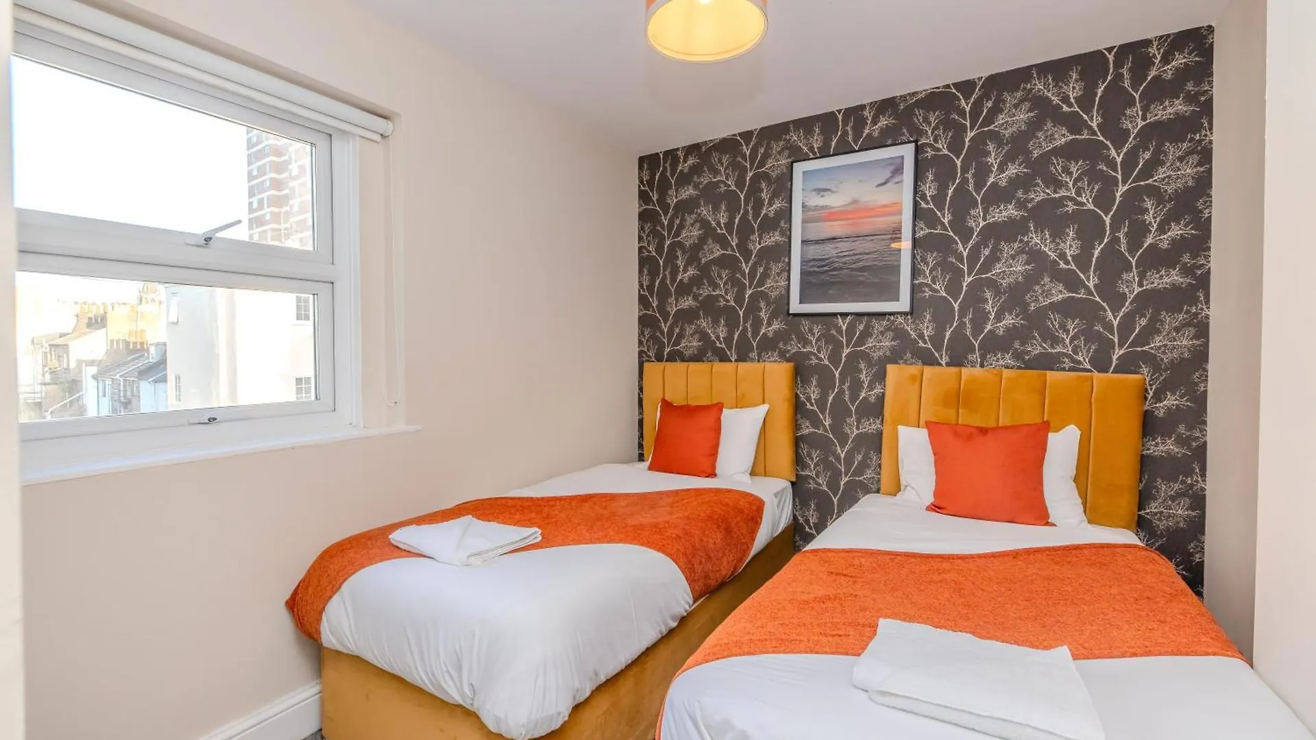 Relaxing 2 Bedroom Stay For 6 Hove Appartement